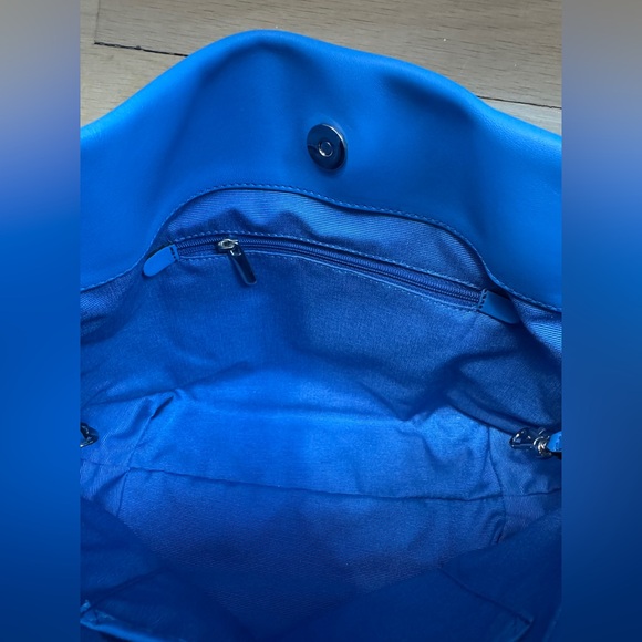 Lipault By The Seine Large Leather Bucket Bag Cobalt Blue Purse Crossbody Tote - Picture 9 of 16